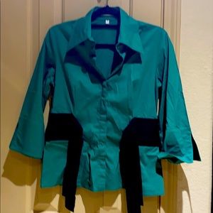 Couleur by Finley Blouse . Made in USA.